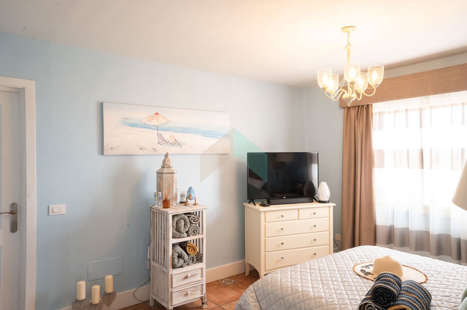 3 soveværelse Villa til salg i San Miguel de Abona med swimmingpool garage - € 420.000 (Ref: 9145256)