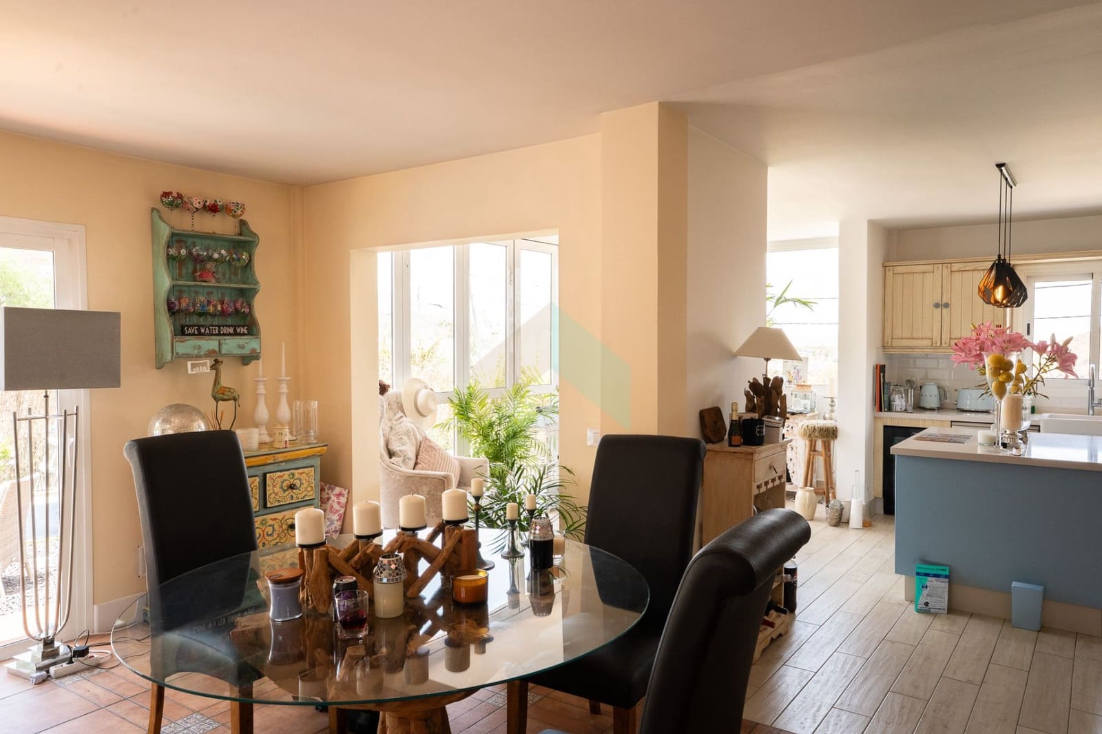 3 soveværelse Villa til salg i San Miguel de Abona med swimmingpool garage - € 420.000 (Ref: 9145256)