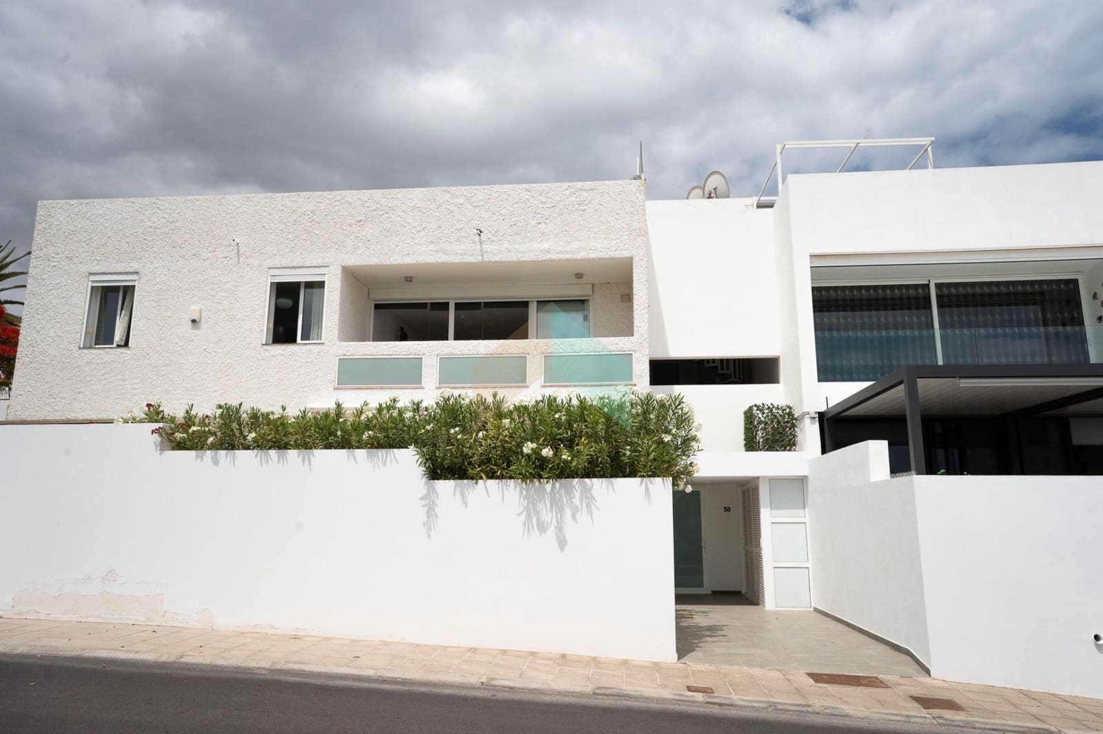 3 slaapkamer Penthouse te koop in Costa del Silencio met garage - € 467.000 (Ref: 9145257)