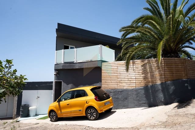 5 slaapkamer Villa te koop in Tacoronte met garage - € 495.000 (Ref: 9153628)