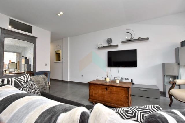 3 soveværelse Lejlighed til salg i Alcala, Guía de Isora med garage - € 330.000 (Ref: 9160799)