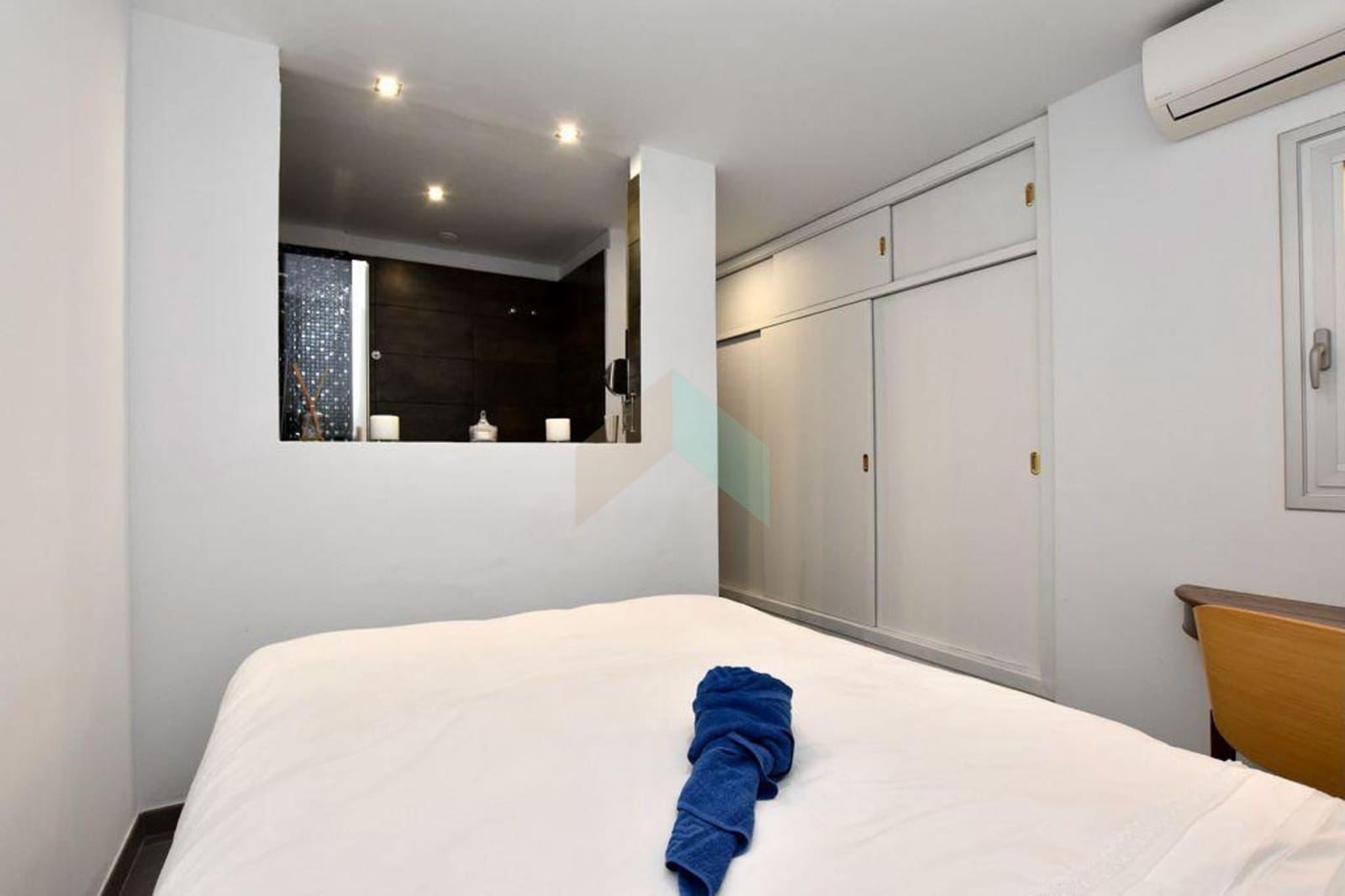 3 soveværelse Lejlighed til salg i Guia de Isora med garage - € 330.000 (Ref: 9160799)