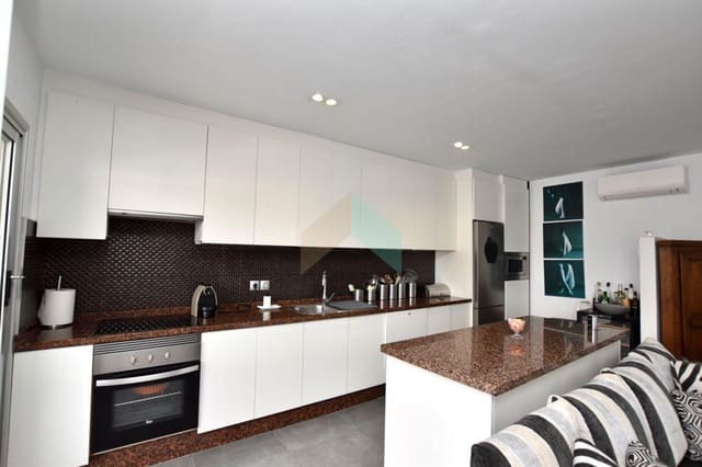 3 soveværelse Lejlighed til salg i Alcala, Guía de Isora med garage - € 330.000 (Ref: 9160799)