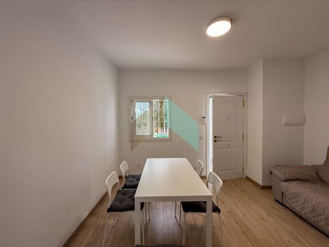 2 soveværelse Lejlighed til salg i Costa del Silencio, Arona med swimmingpool - € 210.000 (Ref: 9340731)