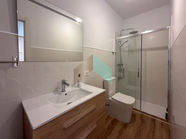 2 soveværelse Lejlighed til salg i Costa del Silencio, Arona med swimmingpool - € 210.000 (Ref: 9340731)