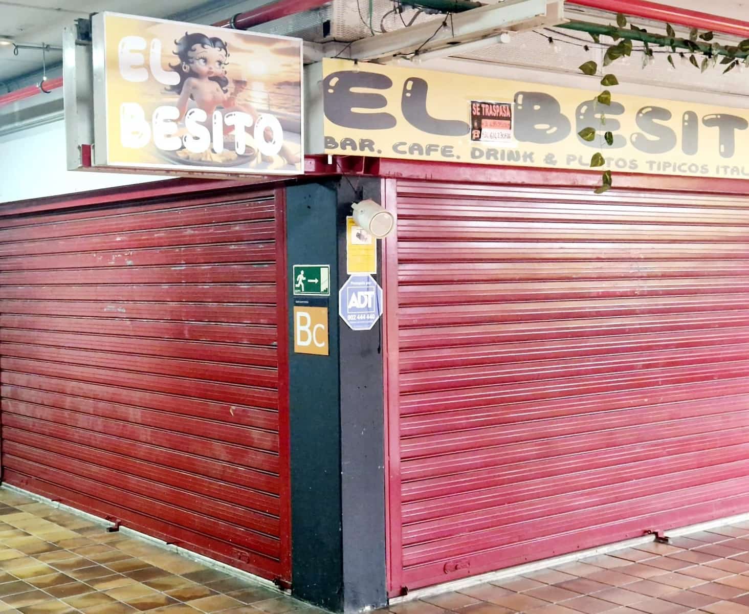 Kommersiell til salgs i Costa del Silencio - € 105 000 (Ref: 9355639)