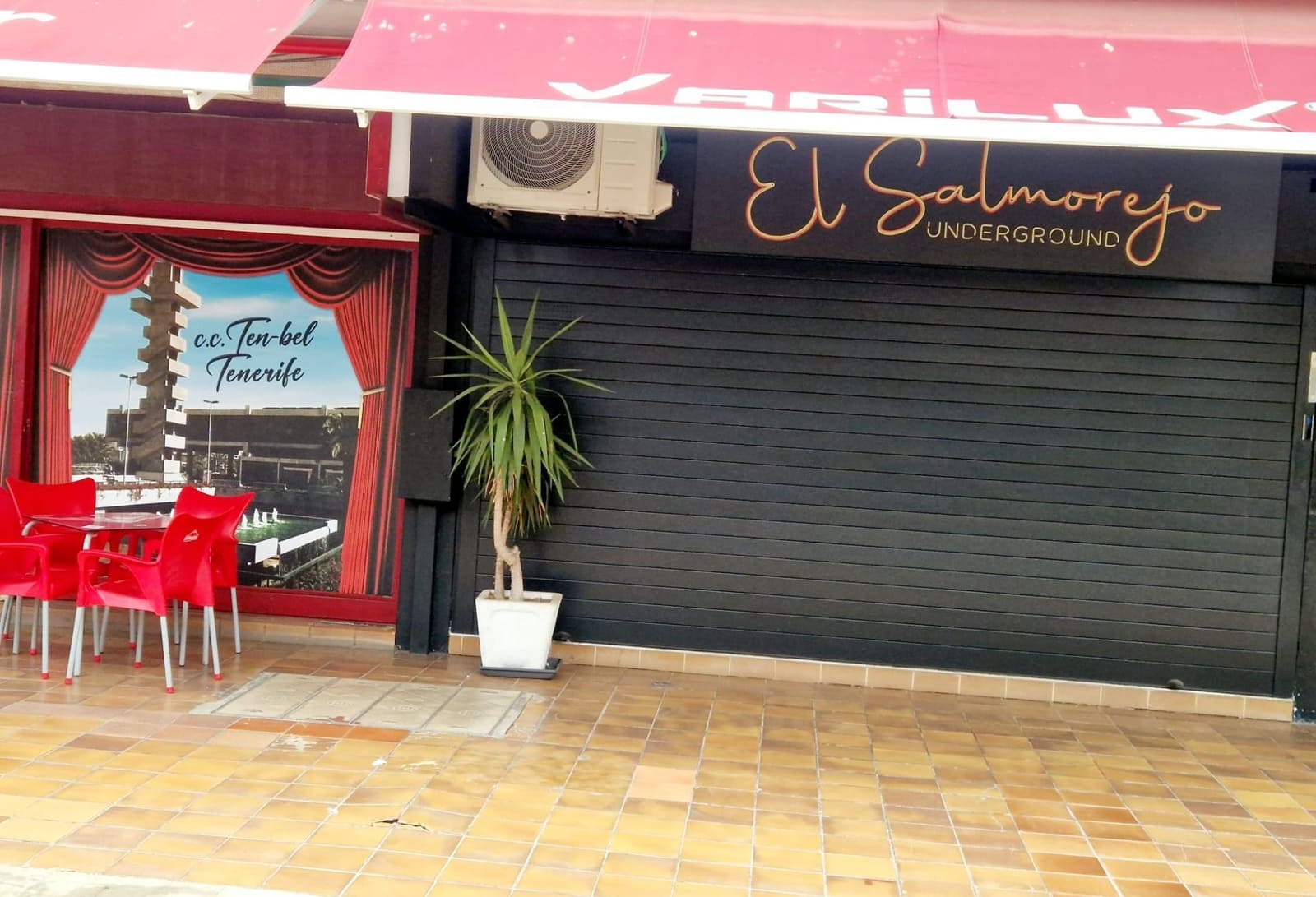 Kommersiell til salgs i Costa del Silencio - € 105 000 (Ref: 9355640)