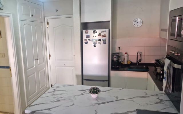 1 sypialnia Apartament na sprzedaż w Costa del Silencio, Arona z basenem - 210 000 € (Ref: 9385157)