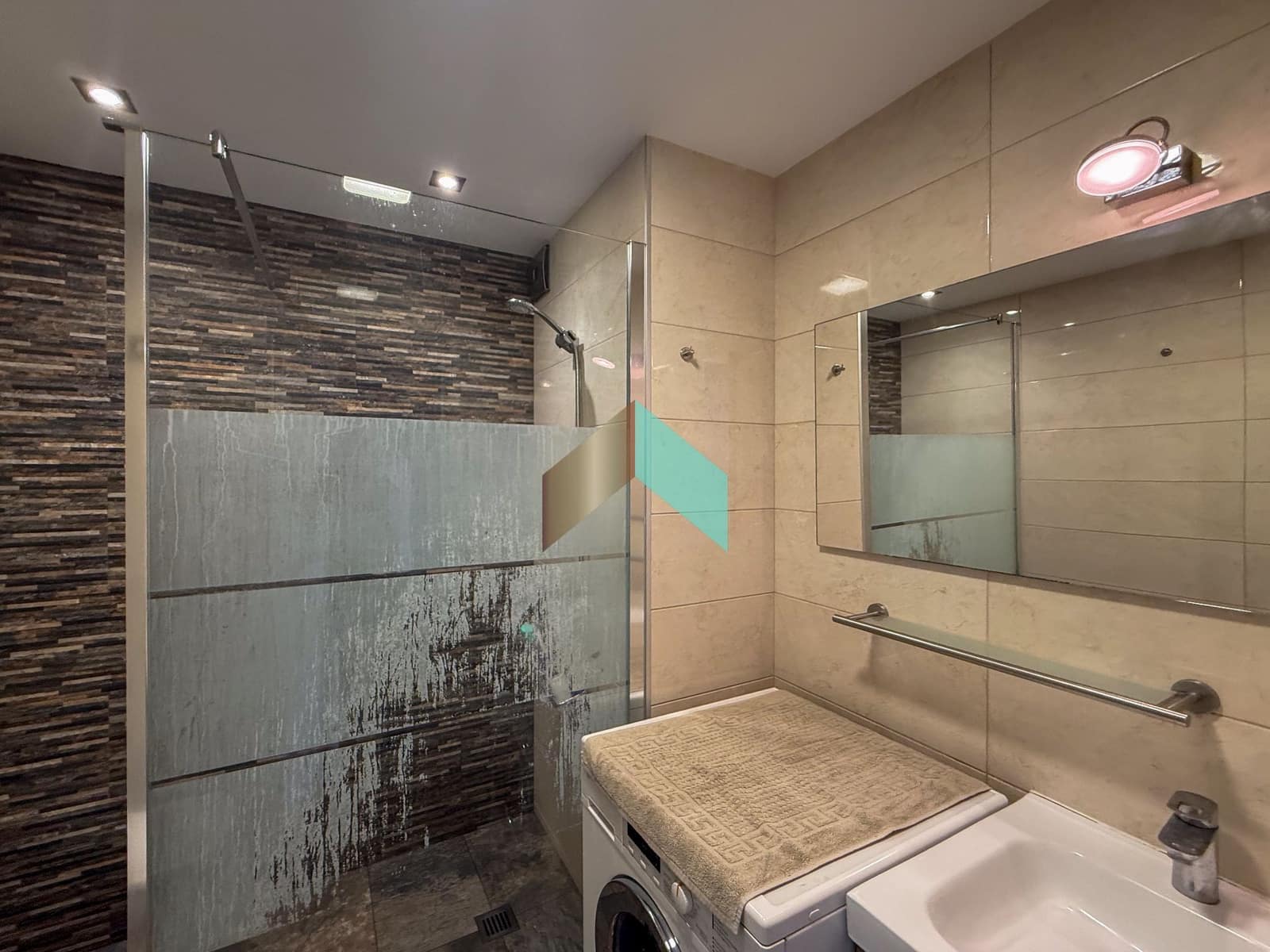 2 soveværelse Lejlighed til salg i Torviscas med swimmingpool - € 365.000 (Ref: 9398211)