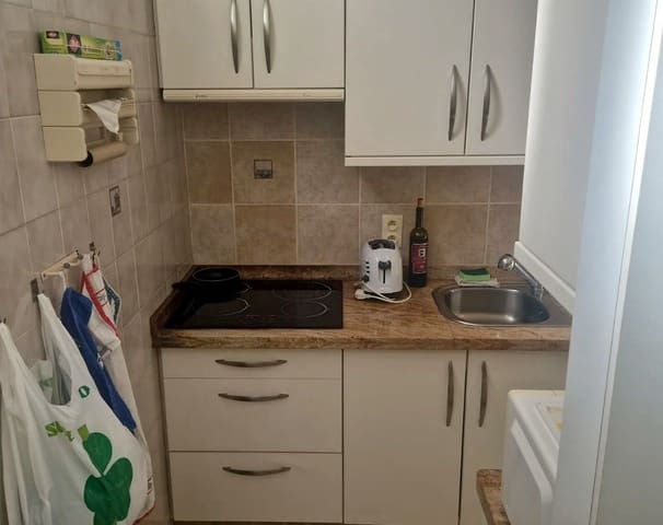 1 soverom Leilighet til salgs i Costa del Silencio, Arona med garasje - € 175 000 (Ref: 9398212)