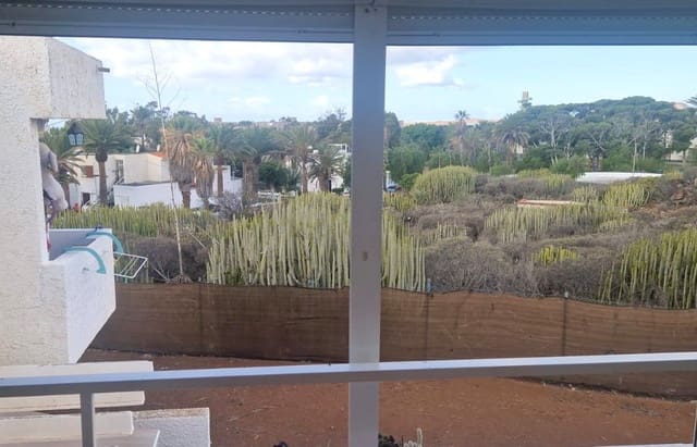 1 soverom Leilighet til salgs i Costa del Silencio, Arona med garasje - € 175 000 (Ref: 9398212)