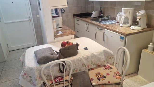 1 soverom Leilighet til salgs i Costa del Silencio, Arona med garasje - € 175 000 (Ref: 9398212)