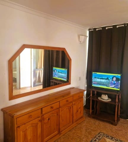 1 sypialnia Apartament na sprzedaż w Costa del Silencio, Arona z basenem garażem - 169 000 € (Ref: 9398213)