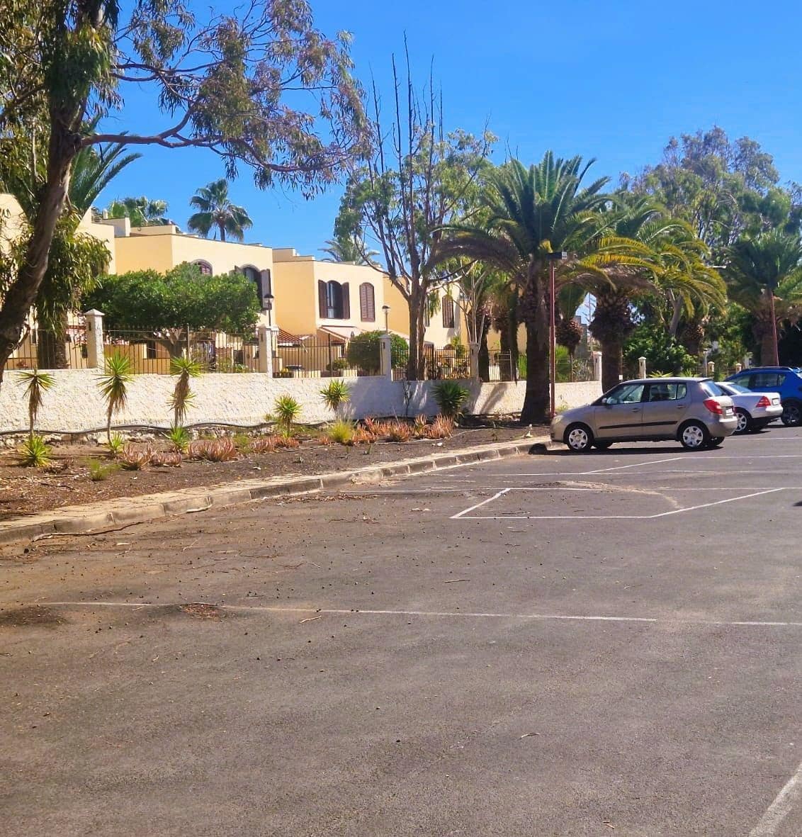 1 bedroom Apartment for sale in Costa del Silencio with pool garage - € 169,000 (Ref: 9398213)