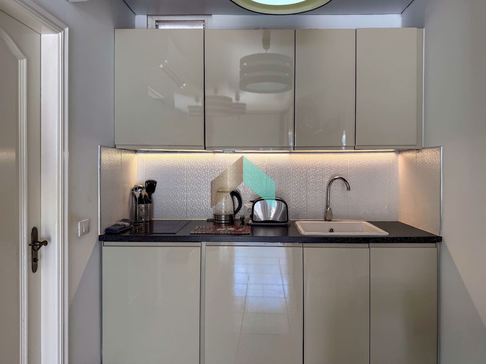 Studio te koop in Arona met zwembad - € 220.500 (Ref: 9406274)