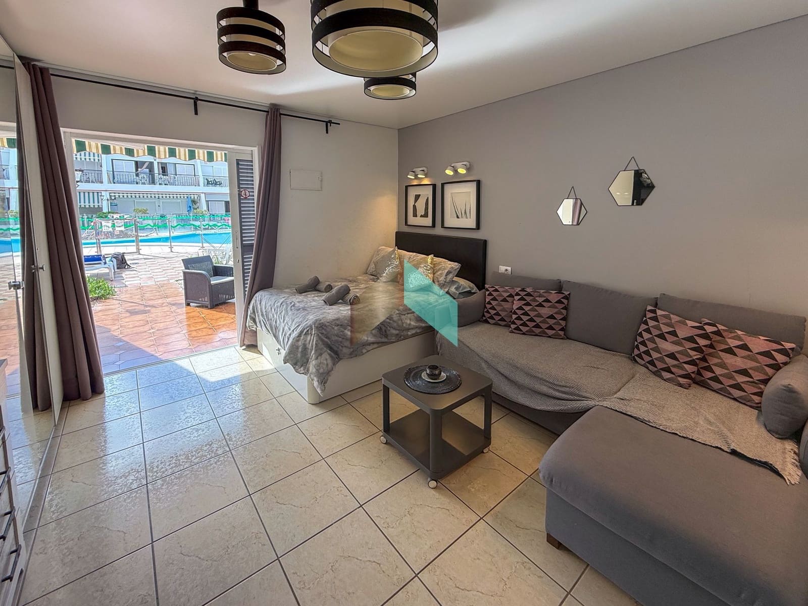 Studio te koop in Arona met zwembad - € 220.500 (Ref: 9406274)