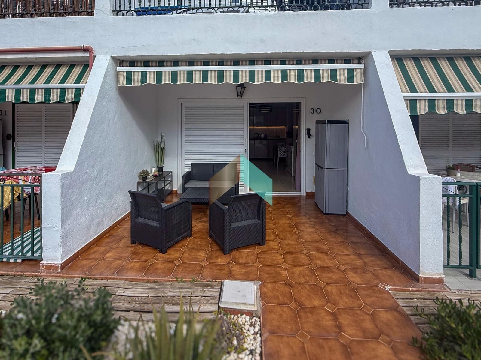 Studio te koop in Arona met zwembad - € 220.500 (Ref: 9406274)