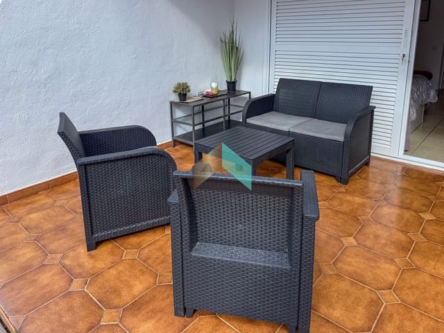 Studio te koop in Arona met zwembad - € 220.500 (Ref: 9406274)