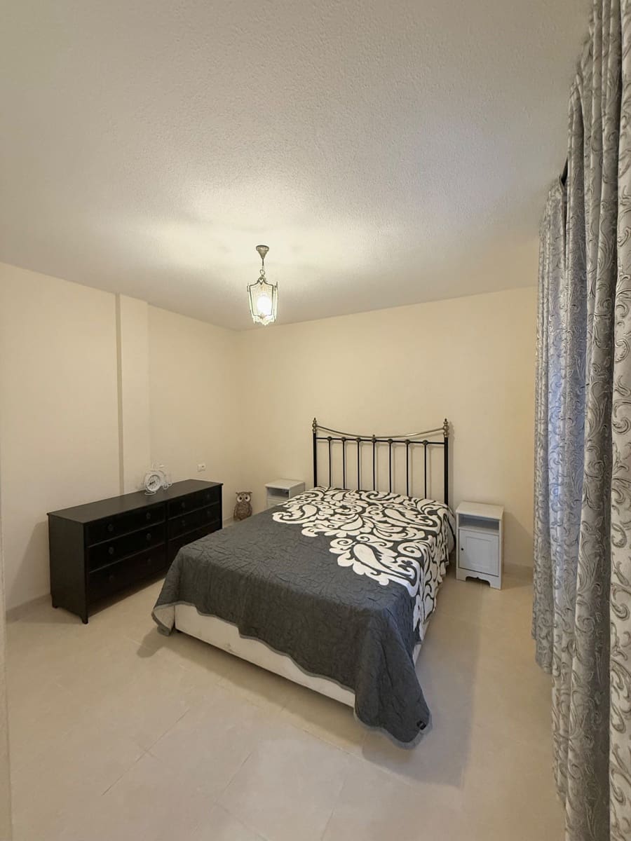 1 slaapkamer Flat te koop in Chayofa met zwembad - € 299.000 (Ref: 9429526)