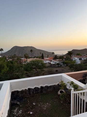 1 soveværelse Lejlighed til salg i Chayofa, Arona med swimmingpool - € 299.000 (Ref: 9429526)