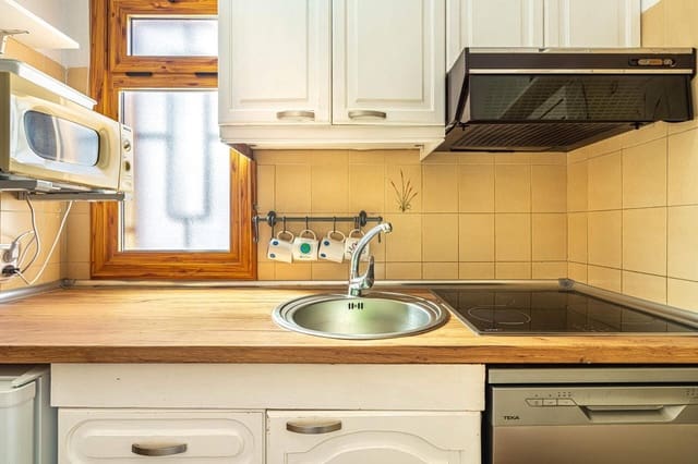 1 slaapkamer Huis te koop in Los Cristianos, Arona met zwembad - € 335.000 (Ref: 9433102)