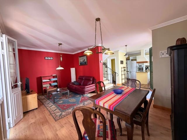 2 chambre Villa/Maison Semi-Mitoyenne à vendre à Arico avec garage - 375 000 € (Ref: 9452728)