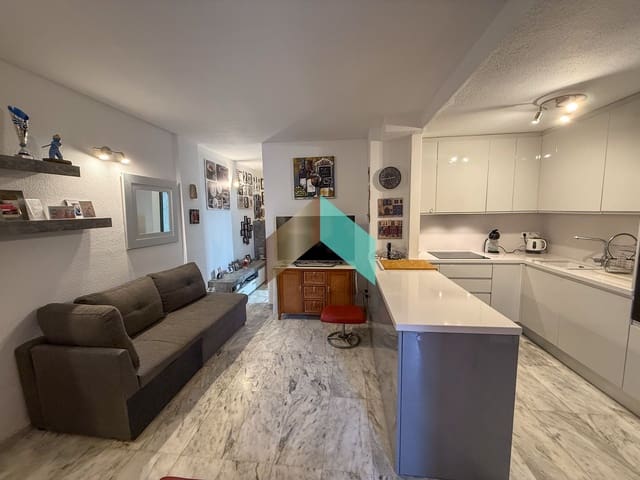 1 camera da letto Appartamento in vendita in Los Cristianos, Arona con piscina - 315.000 € (Rif: 9470807)