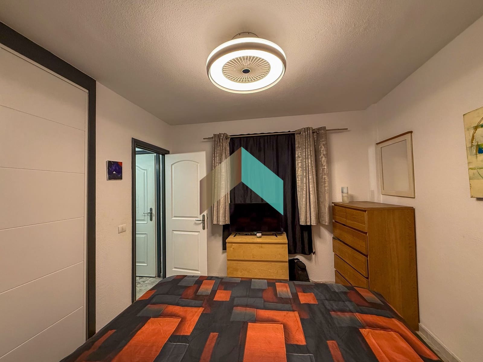 Apartamento de 1 habitación en Los Cristianos en venta con piscina - 315.000 € (Ref: 9470807)