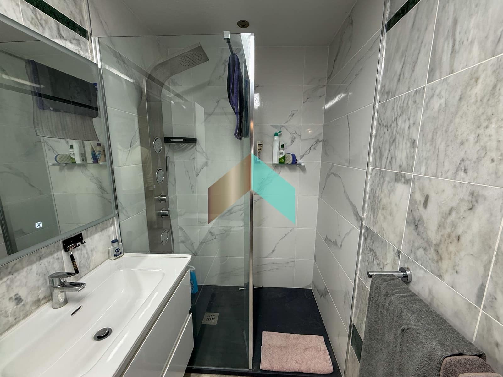 Apartamento de 1 habitación en Los Cristianos en venta con piscina - 315.000 € (Ref: 9470807)