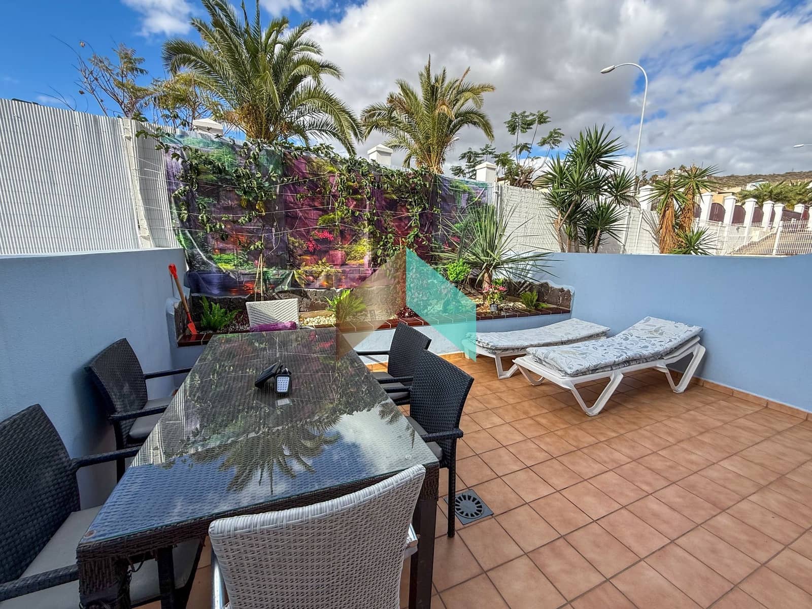 Apartamento de 1 habitación en Los Cristianos en venta con piscina - 315.000 € (Ref: 9470807)