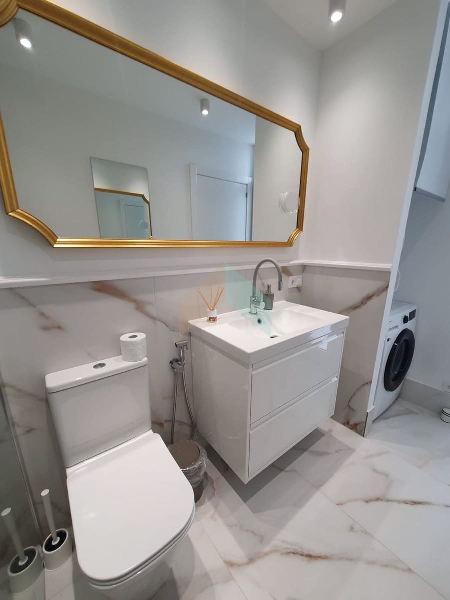 1 slaapkamer Appartement te koop in Costa del Silencio met zwembad garage - € 196.000 (Ref: 9470809)