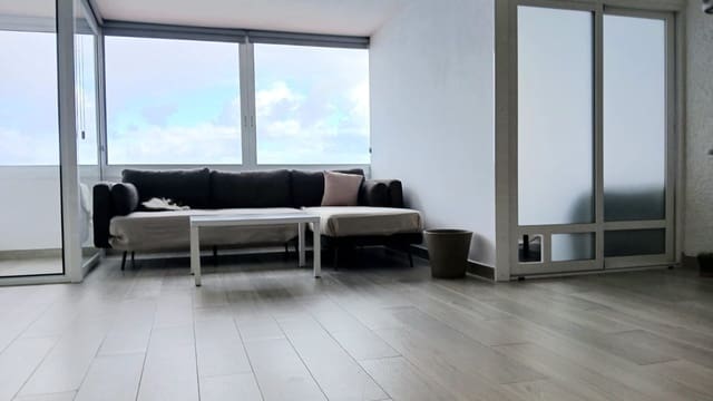 2 sypialnia Apartament na sprzedaż w Santa Cruz de Tenerife - 195 000 € (Ref: 9491101)