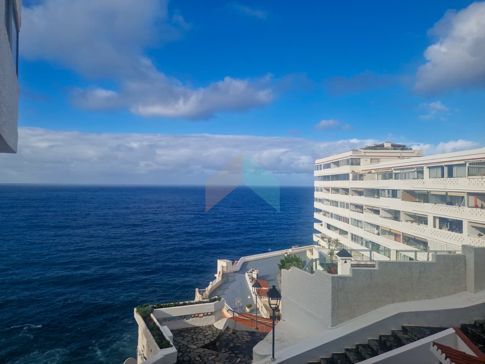 2 bedroom Apartment for sale in Santa Cruz de Tenerife - € 195,000 (Ref: 9491101)
