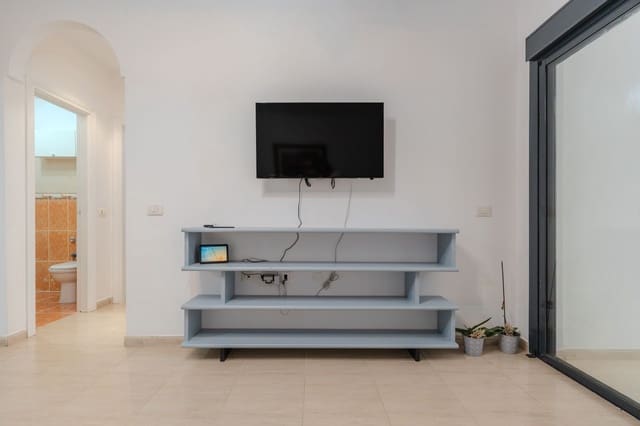 2 sovrum Lägenhet till salu i Buzanada, Arona med garage - 255 000 € (Ref: 9537237)