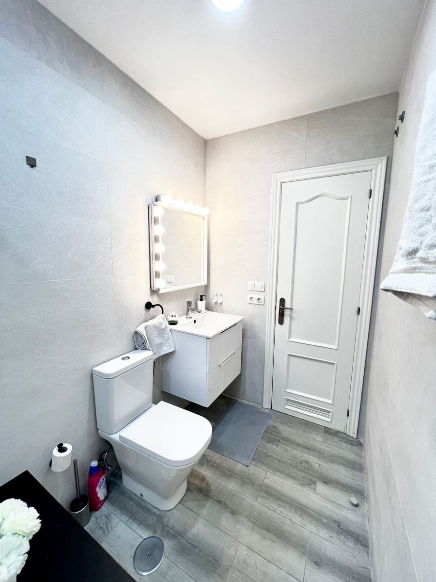 2 soveværelse Lejlighed til salg i Las Chafiras (San Miguel) med swimmingpool garage - € 230.000 (Ref: 9594698)