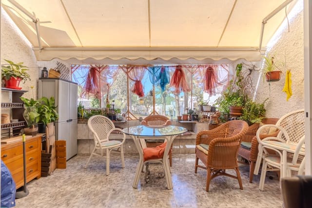 2 Zimmer Villa zu verkaufen in Costa del Silencio, Arona mit Garage - 250.000 € (Ref: 9665954)