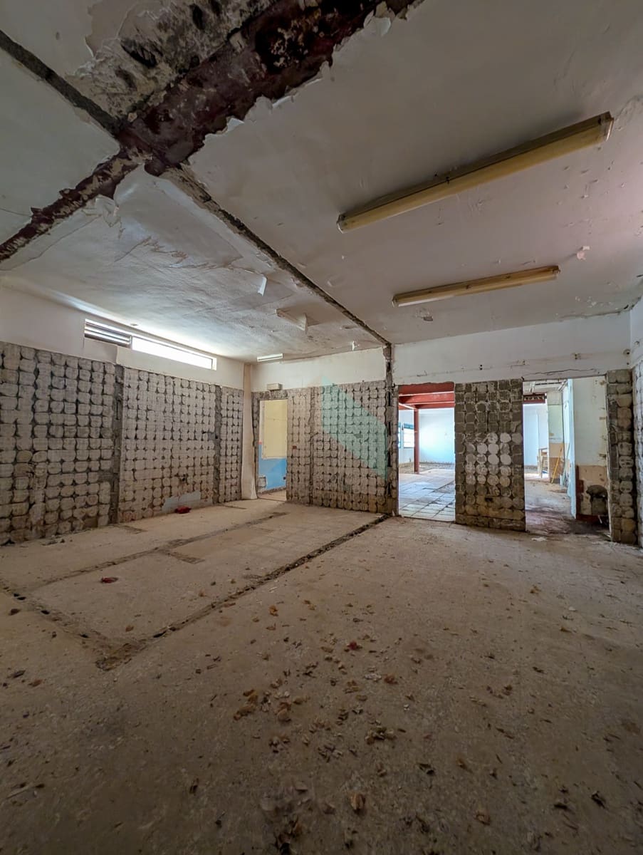 Commerciale in vendita in Costa del Silencio - 185.000 € (Rif: 9665955)