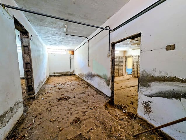 Commerciale in vendita in Costa del Silencio, Arona - 185.000 € (Rif: 9665955)