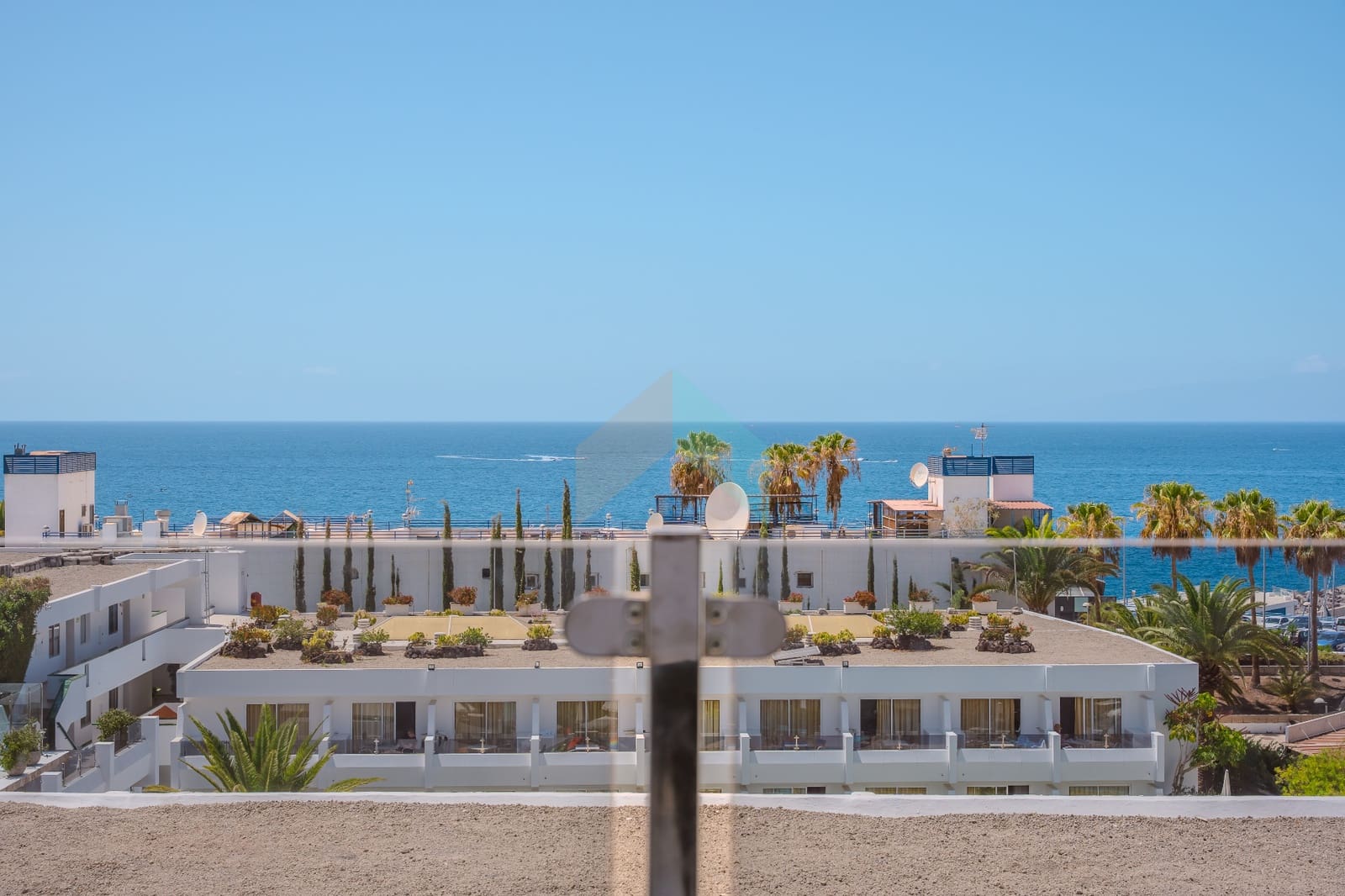 Estúdio para venda em Costa Adeje com piscina - 350 000 € (Ref: 9665956)