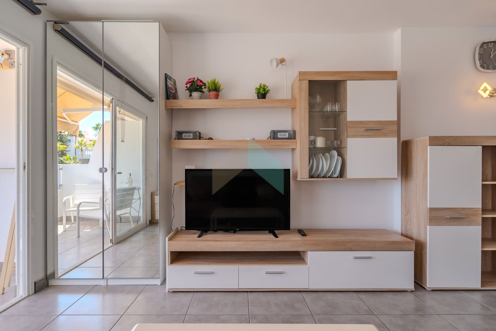 Estúdio para venda em Costa Adeje com piscina - 350 000 € (Ref: 9665956)