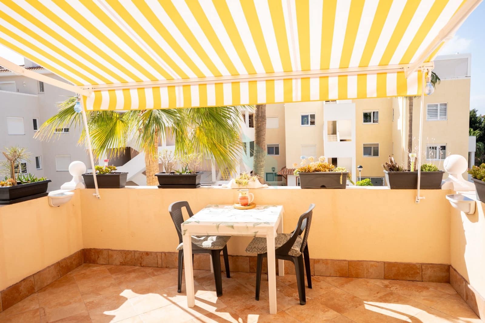 1 quarto Apartamento para venda em Chayofa com piscina garagem - 225 000 € (Ref: 9738000)