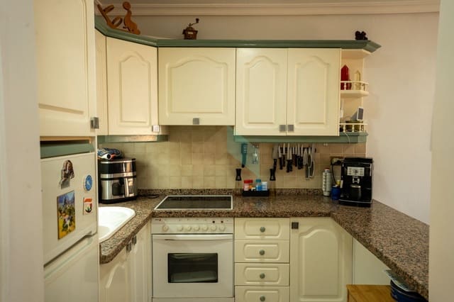 1 sypialnia Apartament na sprzedaż w Chayofa, Arona z basenem garażem - 225 000 € (Ref: 9738000)