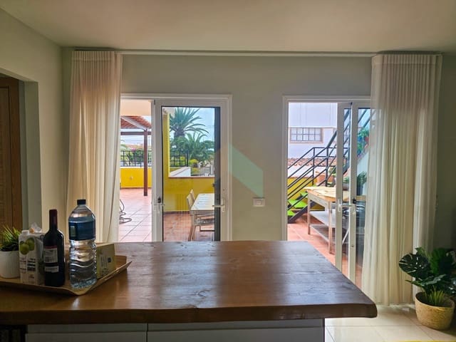 2 slaapkamer Appartement te koop in Palm-Mar, Arona met zwembad garage - € 445.000 (Ref: 9738001)