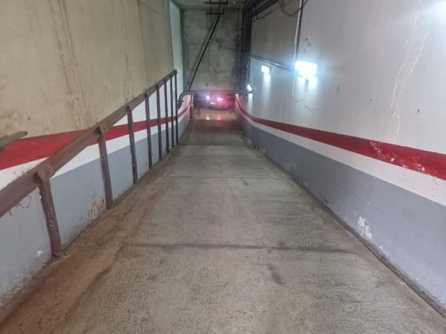 Garasje til salgs i Costa del Silencio, Arona - € 22 800 (Ref: 9738002)