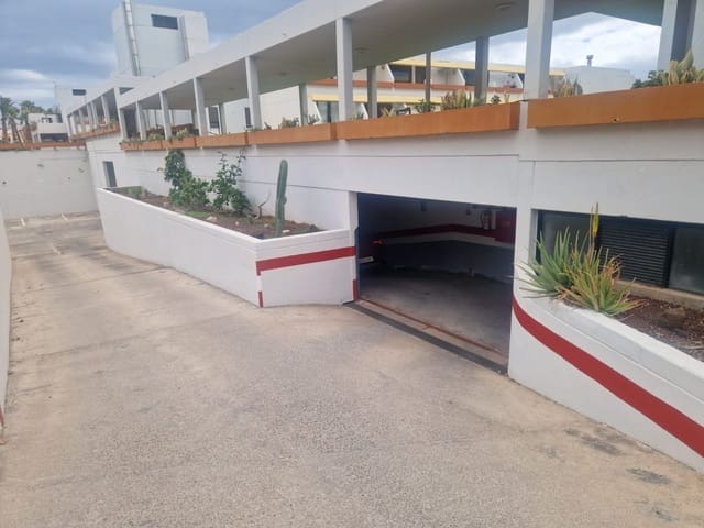 Garasje til salgs i Costa del Silencio, Arona - € 22 800 (Ref: 9738002)