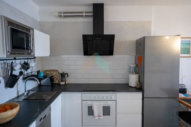 1 sypialnia Apartament na sprzedaż w Puerto Santiago, Santiago del Teide z basenem garażem - 278 250 € (Ref: 9741504)