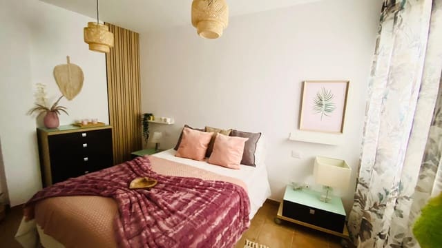 3 slaapkamer Villa te koop in Costa Adeje, Adeje - € 450.000 (Ref: 9780132)