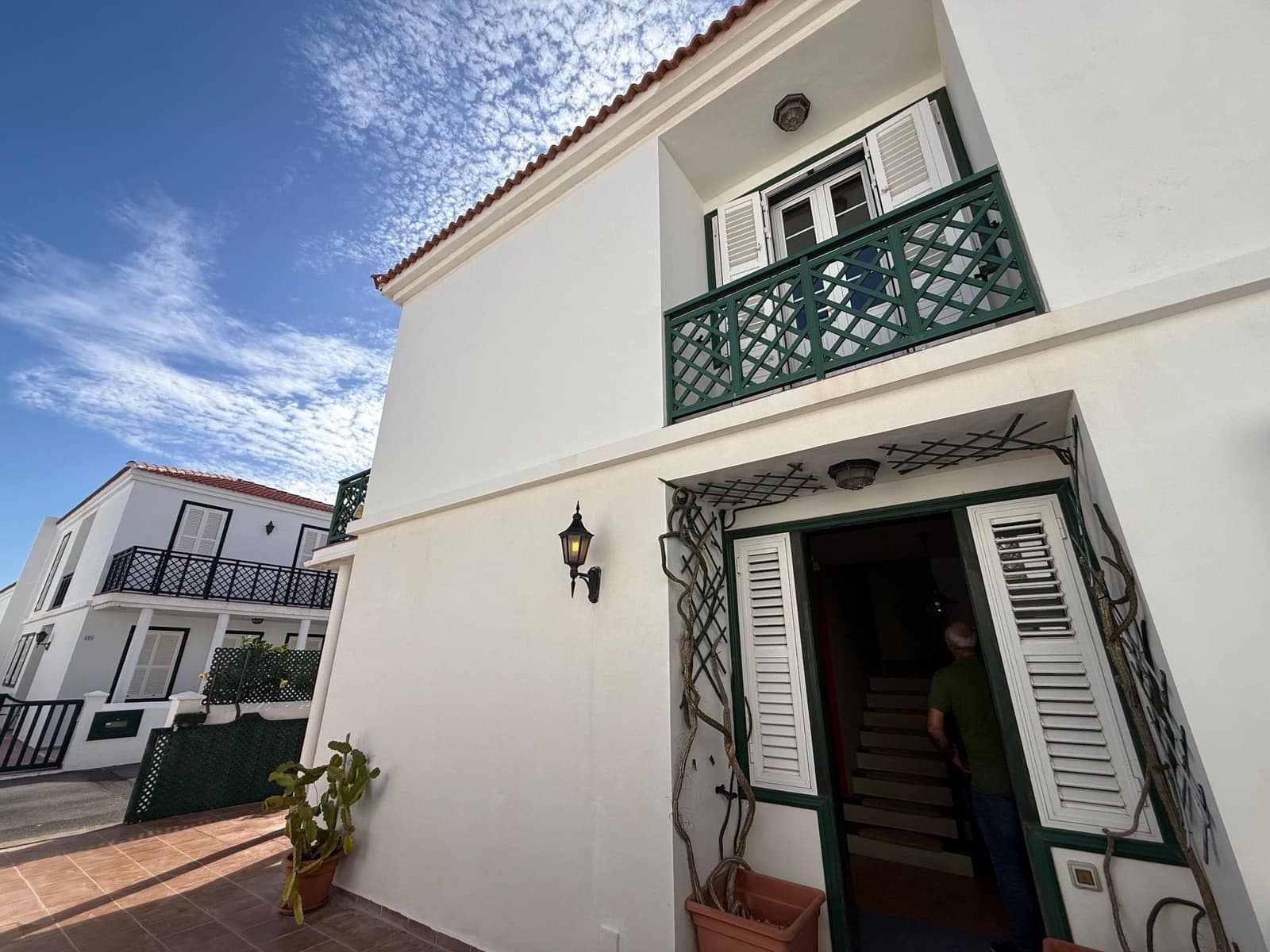 3 slaapkamer Villa te koop in Arico met garage - € 375.000 (Ref: 9787990)