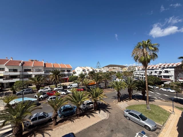 1 soveværelse Lejlighed til salg i Los Cristianos, Arona med swimmingpool - € 230.000 (Ref: 9790280)