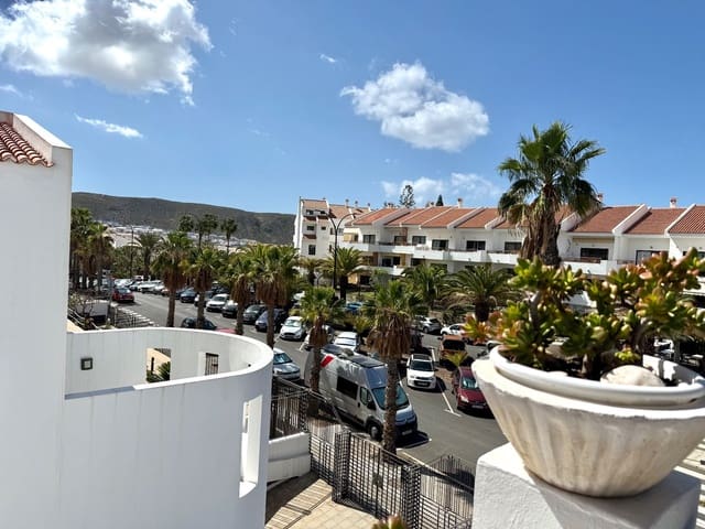 1 soveværelse Lejlighed til salg i Los Cristianos, Arona med swimmingpool - € 230.000 (Ref: 9790280)